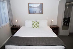 Arena Court Motel