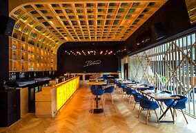 Radisson Blu Hotel Chennai City Centre