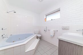 Port Campbell Motor Inn