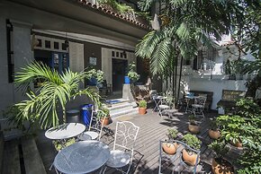 Beach House Ipanema - Hostel