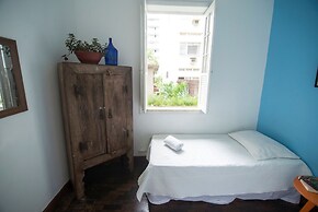 Beach House Ipanema - Hostel