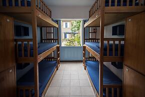 Beach House Ipanema - Hostel