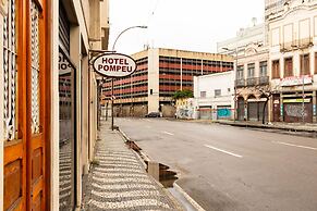 Pompeu Rio Hotel