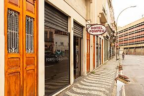 Pompeu Rio Hotel