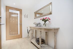 Draumholl Apartments