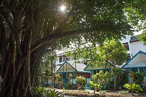 Blu' Beach Bungalows