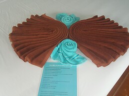 Blu' Beach Bungalows