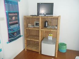 Blu' Beach Bungalows