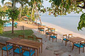 Blu' Beach Bungalows