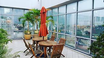 Herald Suites Solana