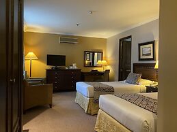 Herald Suites Solana
