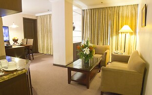 Herald Suites Solana