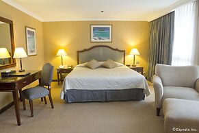 Herald Suites Solana