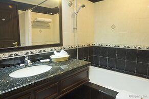 Herald Suites Solana