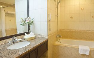 Herald Suites Solana