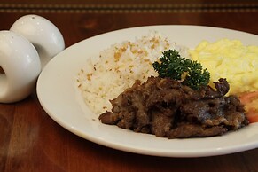 Herald Suites Solana