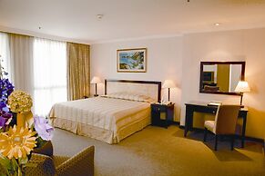 Herald Suites Solana