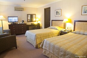 Herald Suites Solana