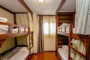 Xiangzimen Youth Hostel