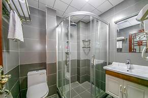 Xiangzimen Youth Hostel