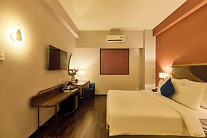 Kin Hotel Ly Tu Trong