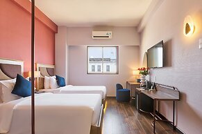 Kin Hotel Ly Tu Trong