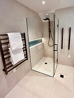 Watermark Studio Apartments