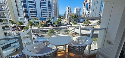 Broadbeach Holiday Apartments