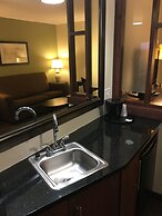 AmericInn by Wyndham Fairfield