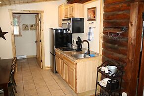 The Historic Wapiti Lodge