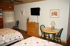 The Historic Wapiti Lodge