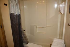 The Historic Wapiti Lodge