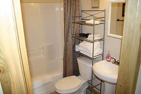 The Historic Wapiti Lodge