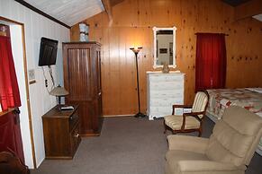 The Historic Wapiti Lodge