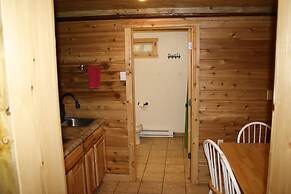 The Historic Wapiti Lodge