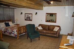 The Historic Wapiti Lodge