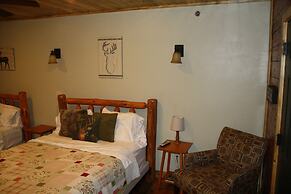 The Historic Wapiti Lodge