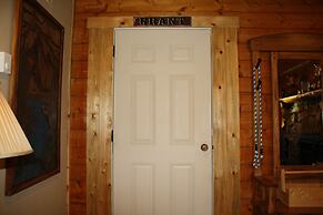 The Historic Wapiti Lodge