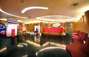 favehotel MEX Tunjungan Surabaya
