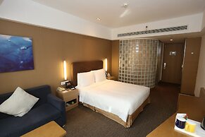 Holiday Inn Express Shanghai Jinsha by IHG