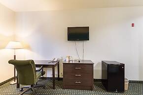 Budget Inn and Suites