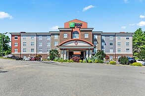 Holiday Inn Express and Suites Wytheville by IHG