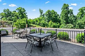 Holiday Inn Express and Suites Wytheville by IHG