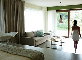 Thalatta Seaside Hotel