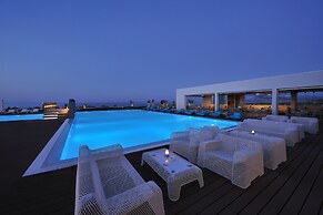 Thalatta Seaside Hotel