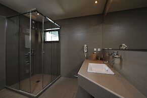 Thalatta Seaside Hotel