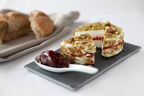 Thalatta Seaside Hotel