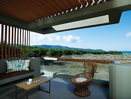 Thalatta Seaside Hotel