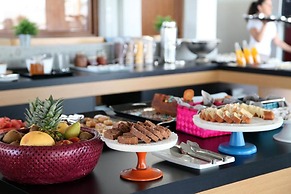 Thalatta Seaside Hotel