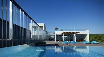 Thalatta Seaside Hotel